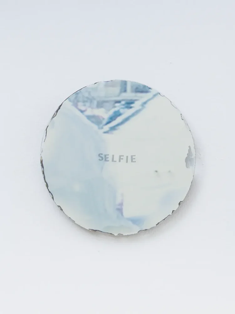Selfie, 2025