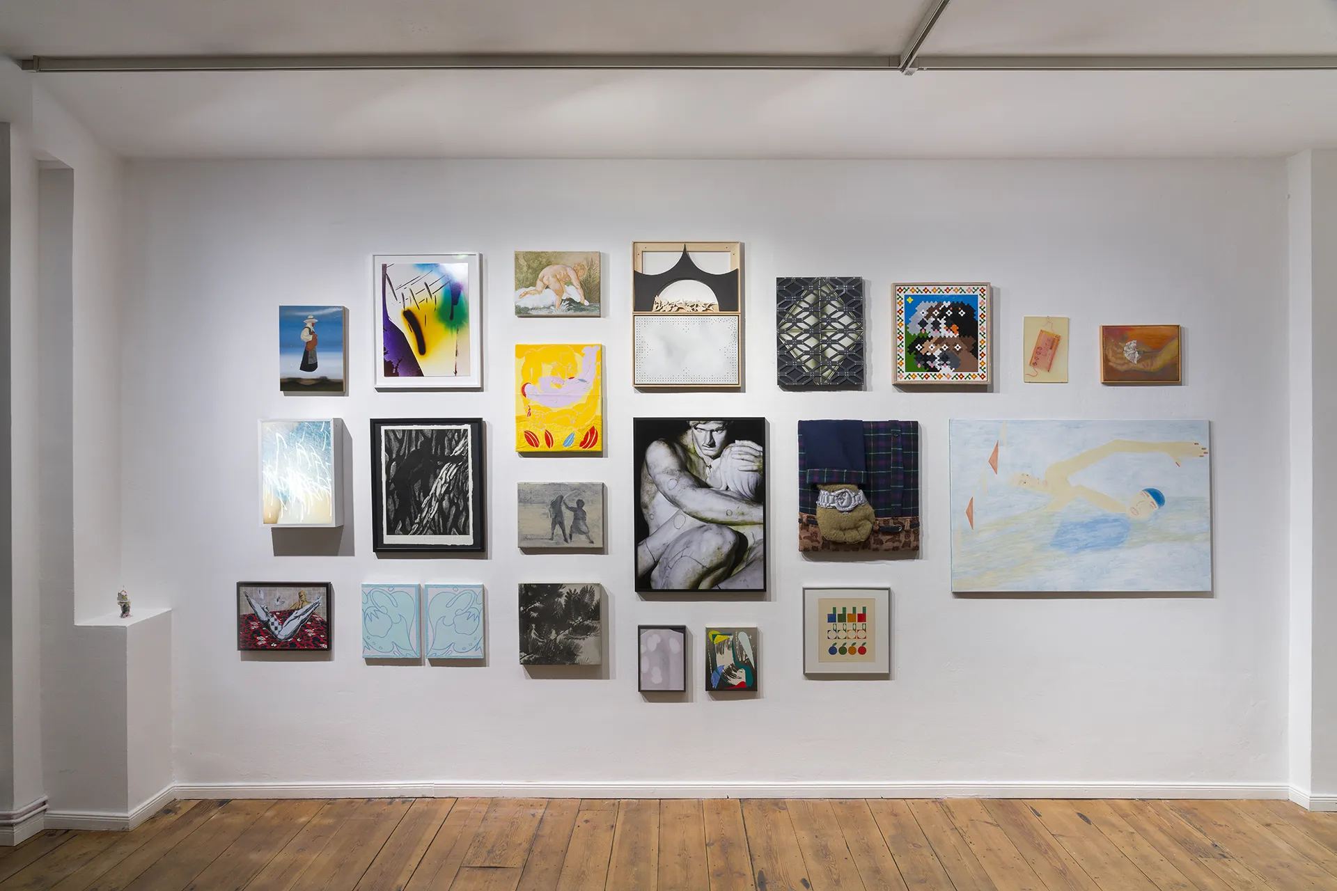 art-auction-03-install